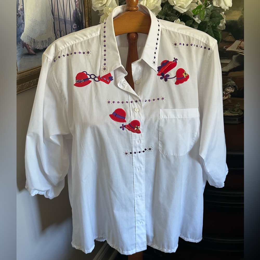 P.G.B. Vintage White Shirt with Red Hats Embroidery Pockets Sz XL